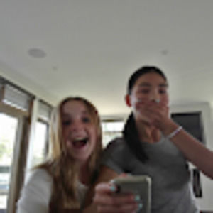 Meet your Posher, Halle